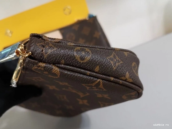 WIS LOUIS EXCHANELUSIVE - PRELAUNCH DIGITAL VUITTON POCHETTE MULTI ACCESSOIRES 0211